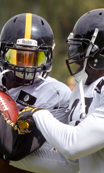 Blount to face Pittsburgh, Bell for 1st time since ugly exit